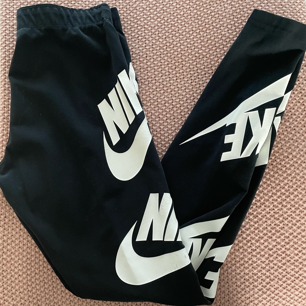 Nike logo print leggings Sz S